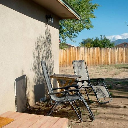 Fully Furnished, Serene Taos House Екстериор снимка